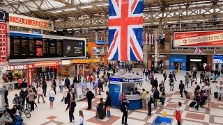 A Walk Through The London Victoria Station London England [upl. by Ahsener]